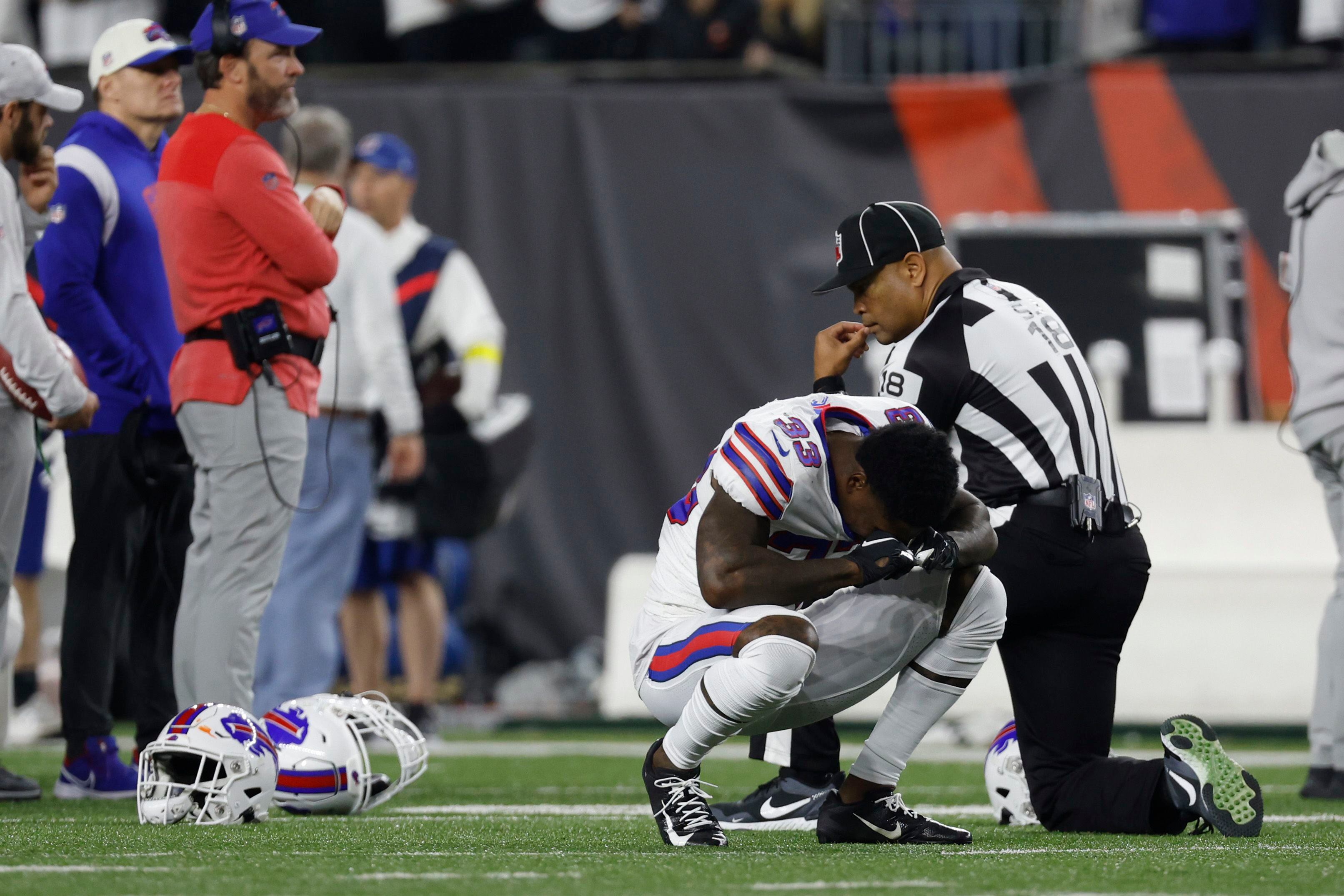 Damar Hamlin status: Bills confirm safety suffered cardiac arrest - Buffalo  Rumblings