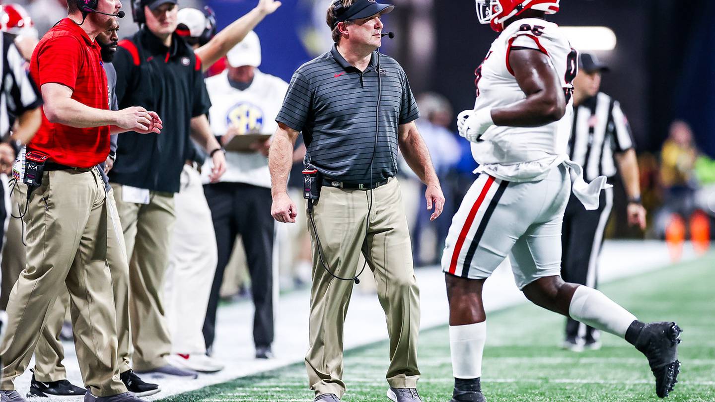 Kirby Smart banking on fit in hiring of Stacy Searels as Georgia football  offensive line coach – WGAU