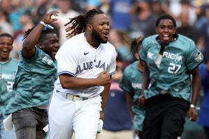 Vladimir Guerrero Jr. is your 2023 #HRDerby Champion! (🎥: @espn)