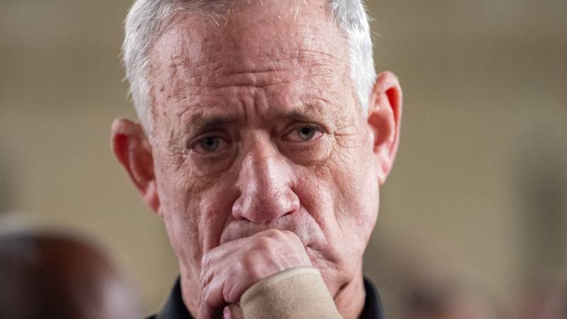 JERUSALEM - NOVEMBER 06: Benny Gantz, who’s part of the emergency government, attends the “In Memoriam of 1,400 Souls: Special Candle-Lighting Ceremony” begins marking 30 days since the Oct 7th Hamas attack, at the Western Wall on November 6, 2023 in Jerusalem. Families of victims killed, as well as those hostages and others effected participated in the ceremony, which included the lighting of over 1400 yahrzeit Memorial candles. (Photo by Alexi J. Rosenfeld/Getty Images)