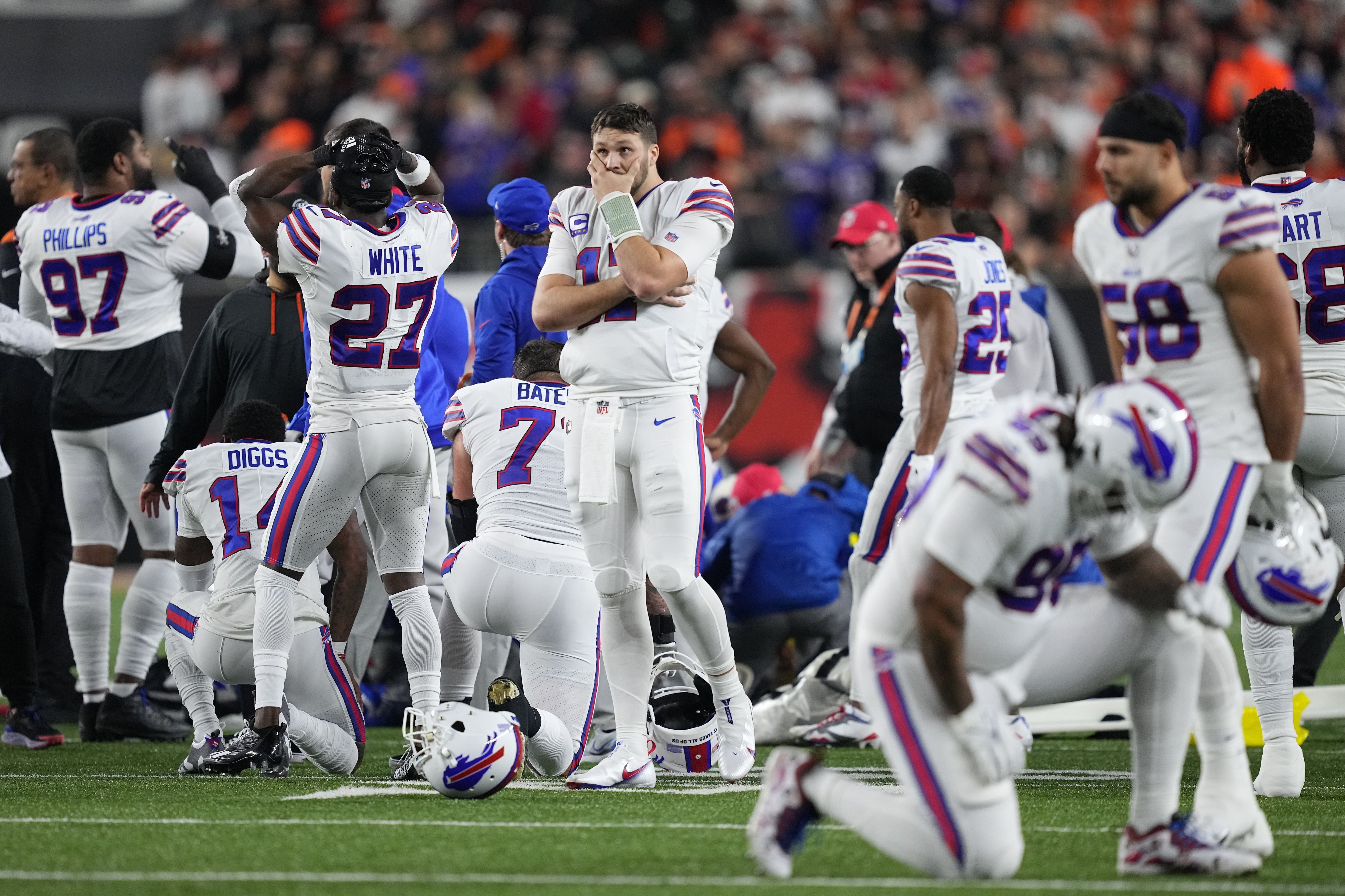 Damar Hamlin status: Bills confirm safety suffered cardiac arrest - Buffalo  Rumblings